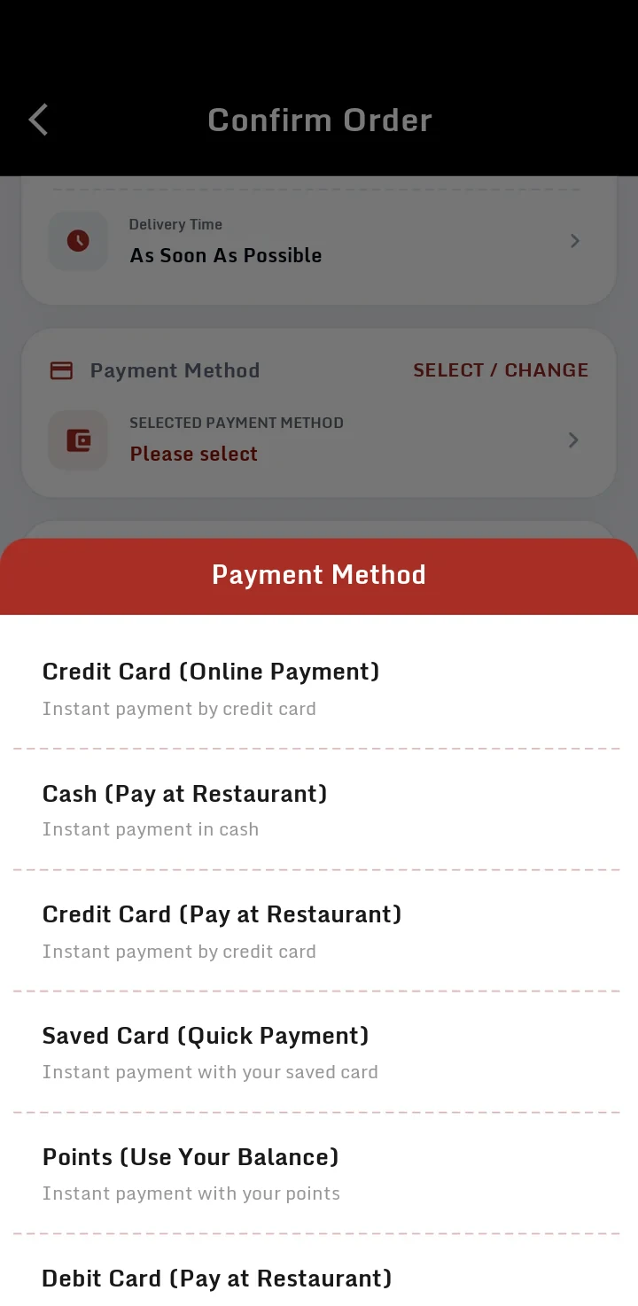 Payment method selection: credit card online, cash or card at the restaurant, saved card and payment with points